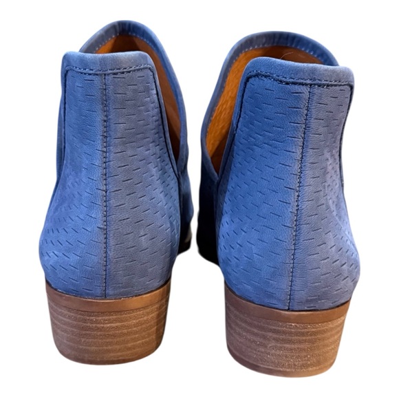 Lucky Brand Baley Perforated Suede Ankle Booties Women’s Size 9 - Picture 2 of 8